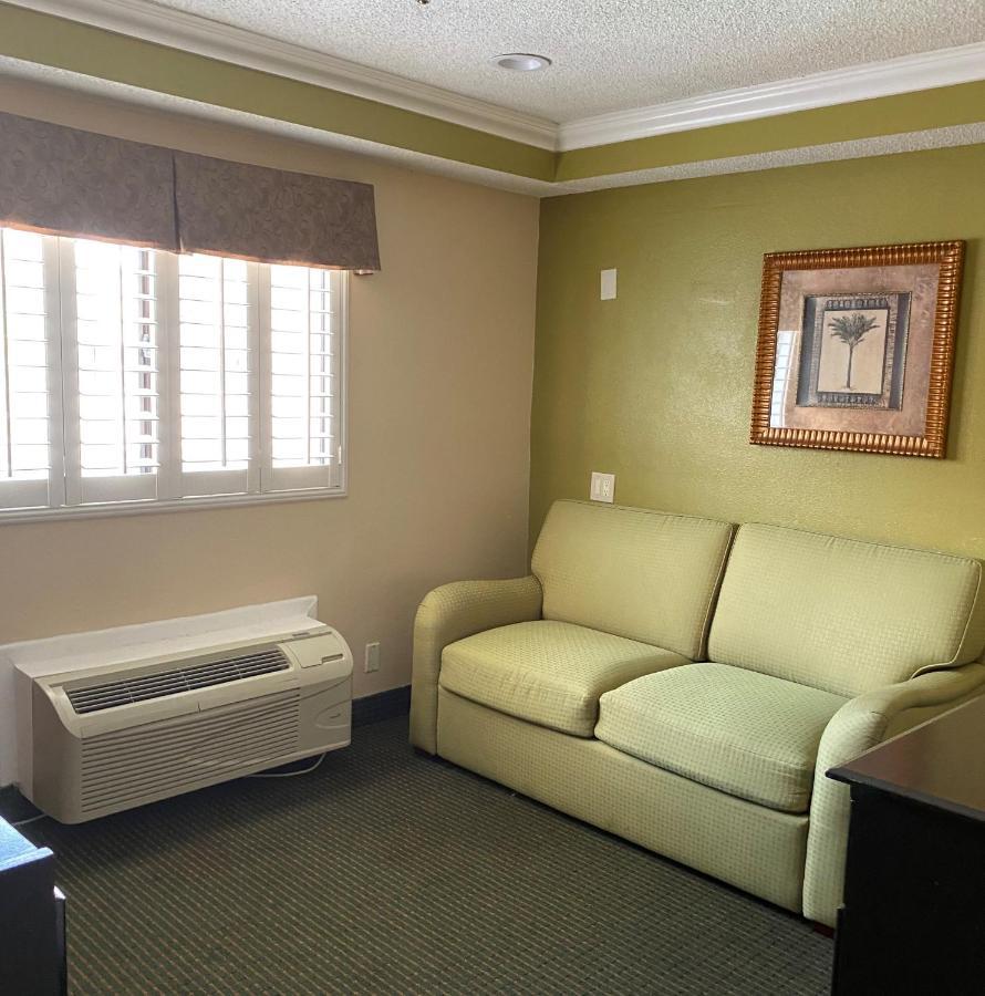 Travelodge By Wyndham Chatsworth Los Angeles Bagian luar foto