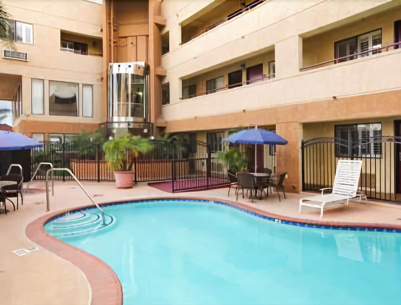 Travelodge By Wyndham Chatsworth Los Angeles Fasilitas foto