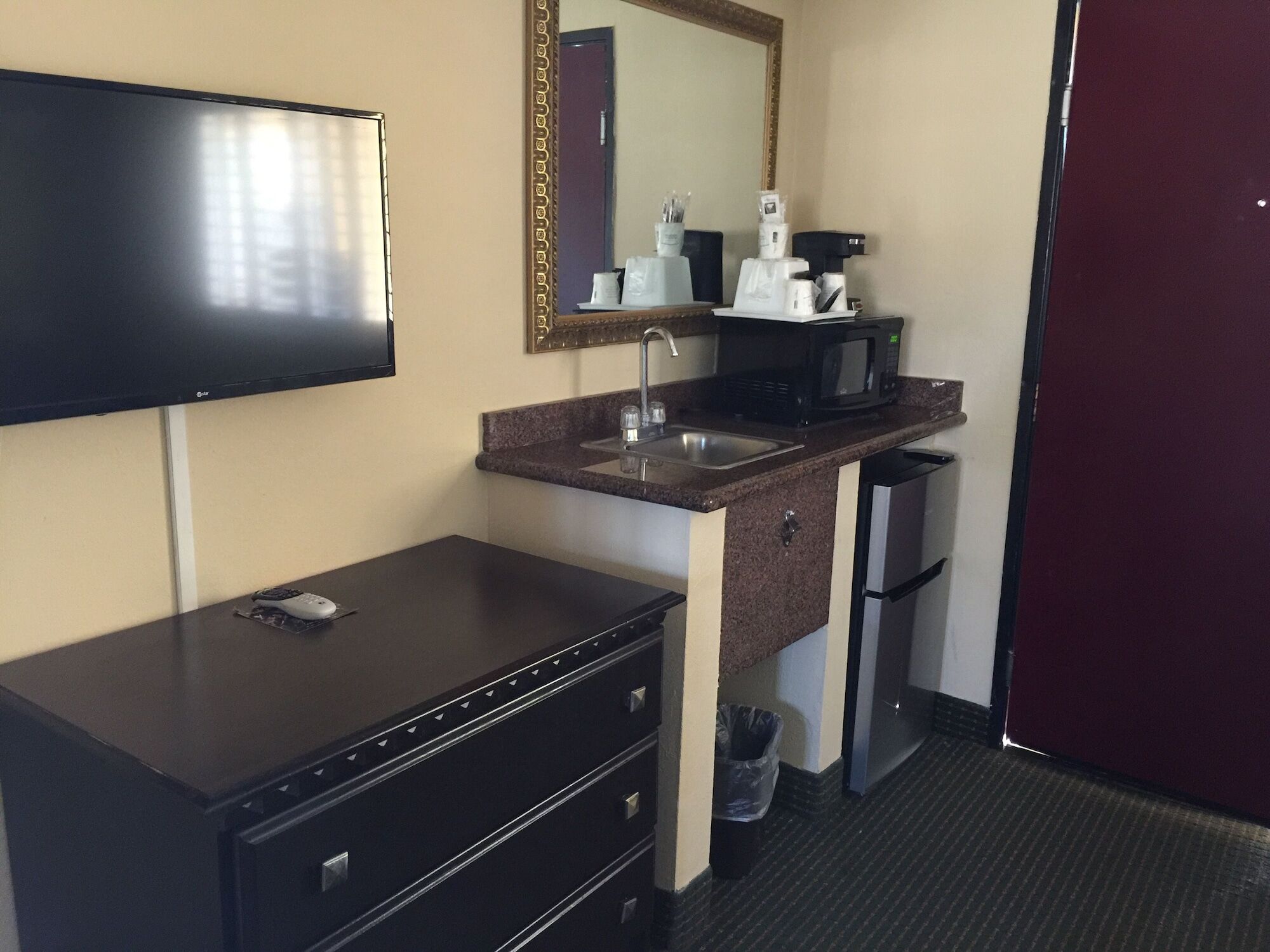 Travelodge By Wyndham Chatsworth Los Angeles Bagian luar foto
